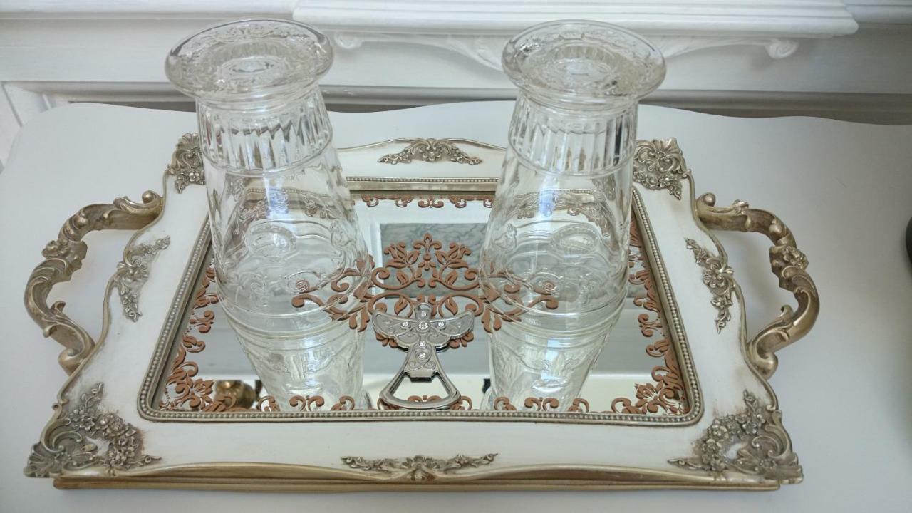 Le Domaine De Canesse Bed & Breakfast